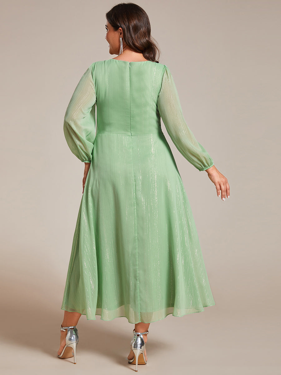 Robe de soirée trapèze scintillante à manches longues et col en V en mousseline de soie avec torsadé #Couleur_Vert d'été