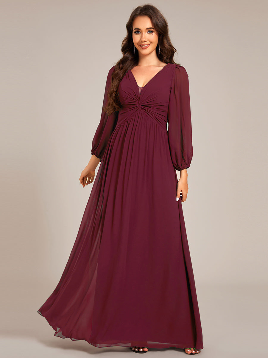 Robe de soirée élégante en mousseline de soie à manches longues et plissée #Couleur_Bordeaux