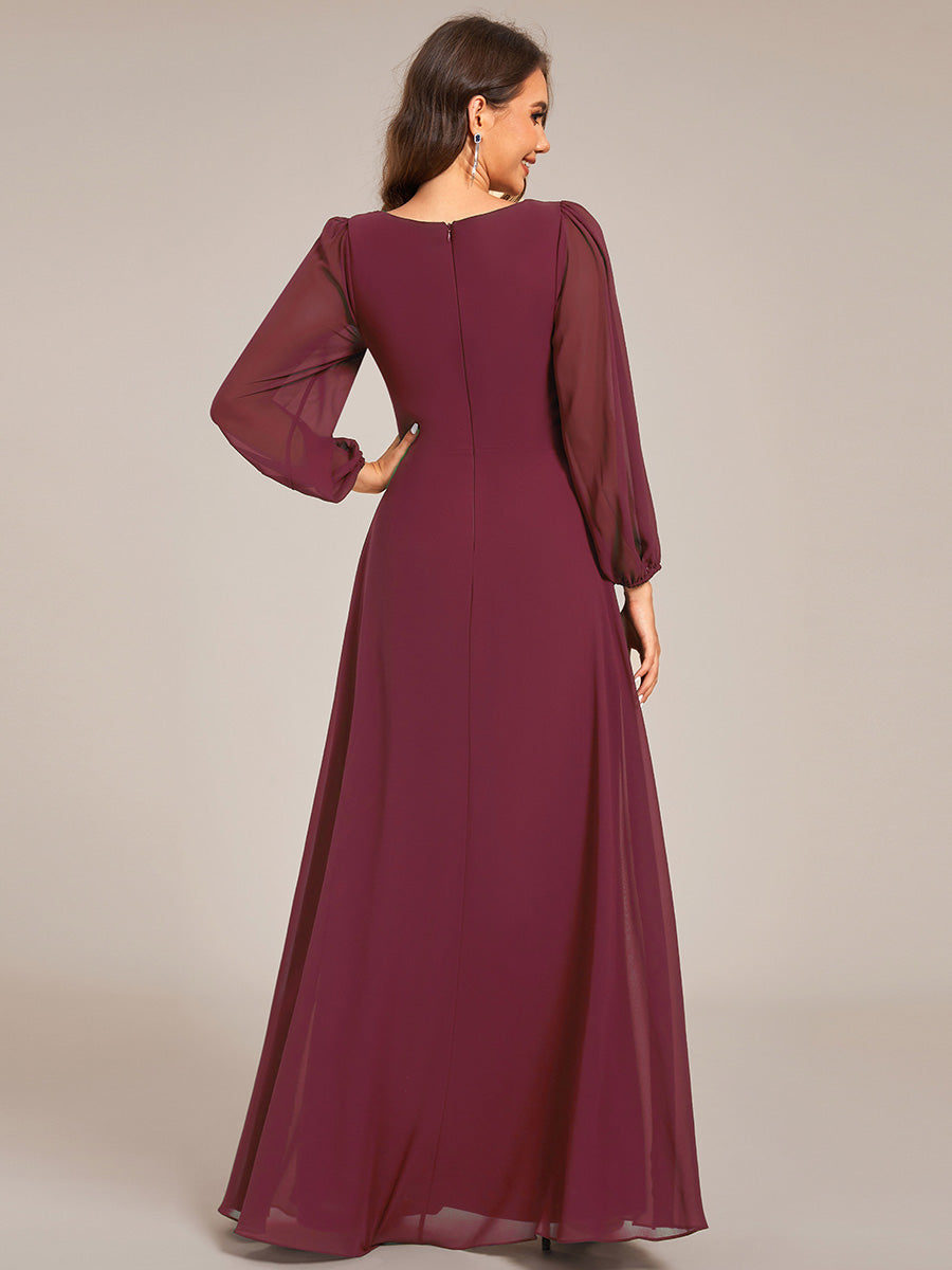 Robe de soirée élégante en mousseline de soie à manches longues et plissée #Couleur_Bordeaux