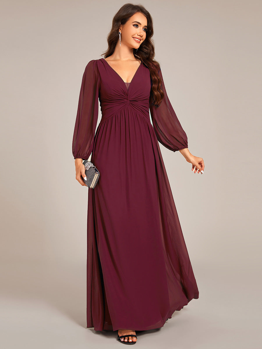 Robe de soirée élégante en mousseline de soie à manches longues et plissée #Couleur_Bordeaux