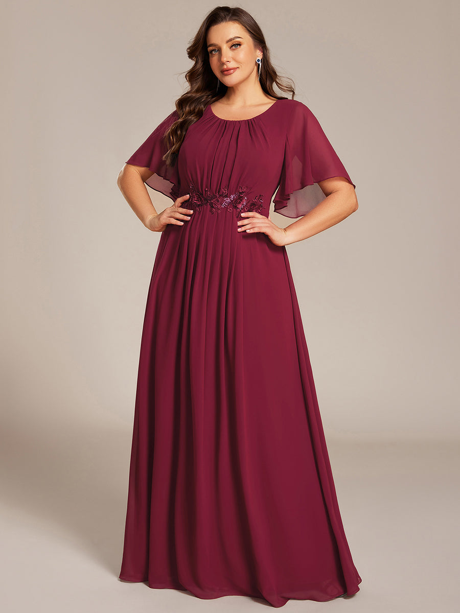 Robe de soirée trapèze à manches courtes et appliques plissées #Couleur_Bordeaux