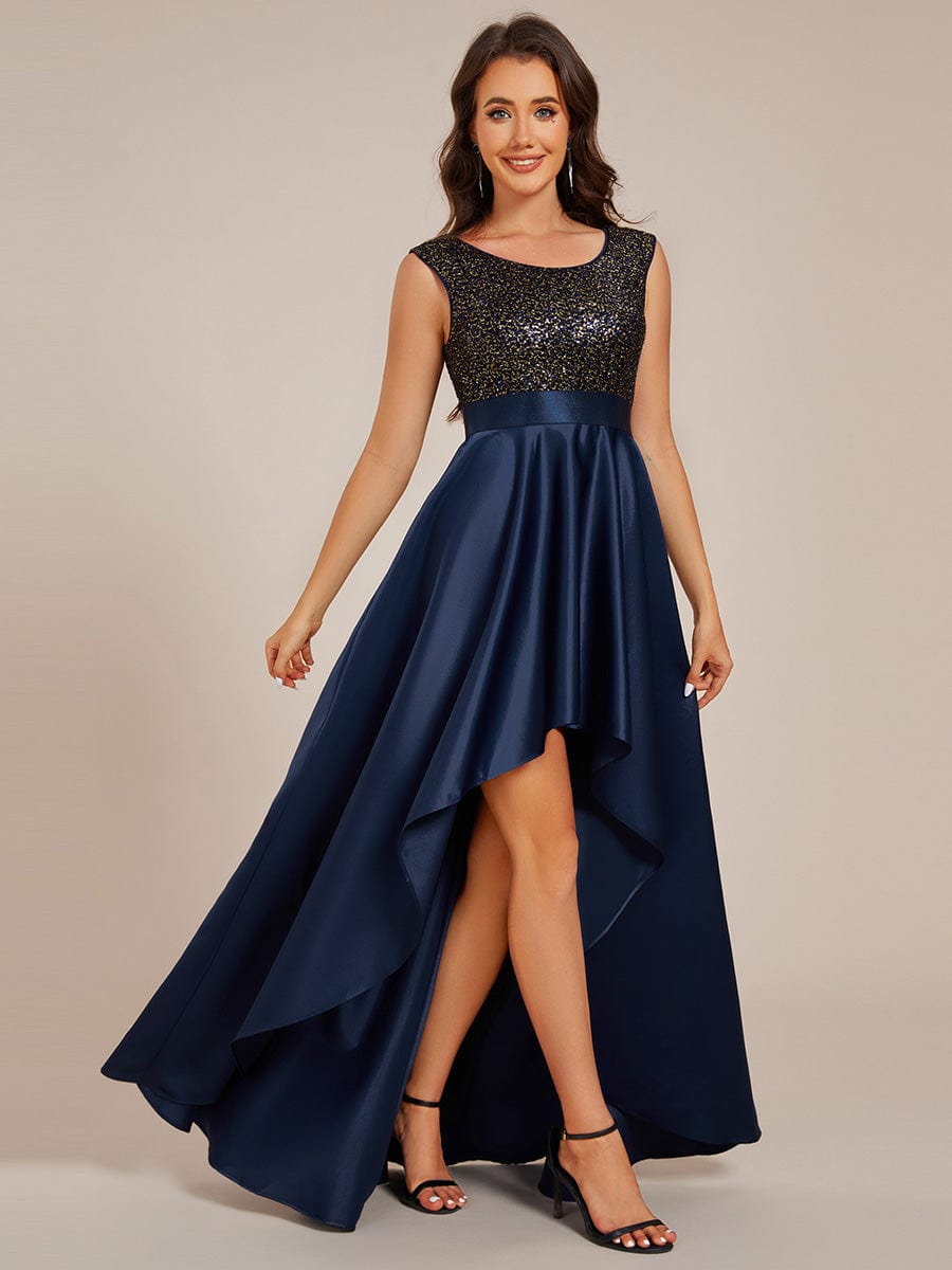 Robe de soirée à sequins et décolleté plongeant avec satin #Couleur_Bleu Marine