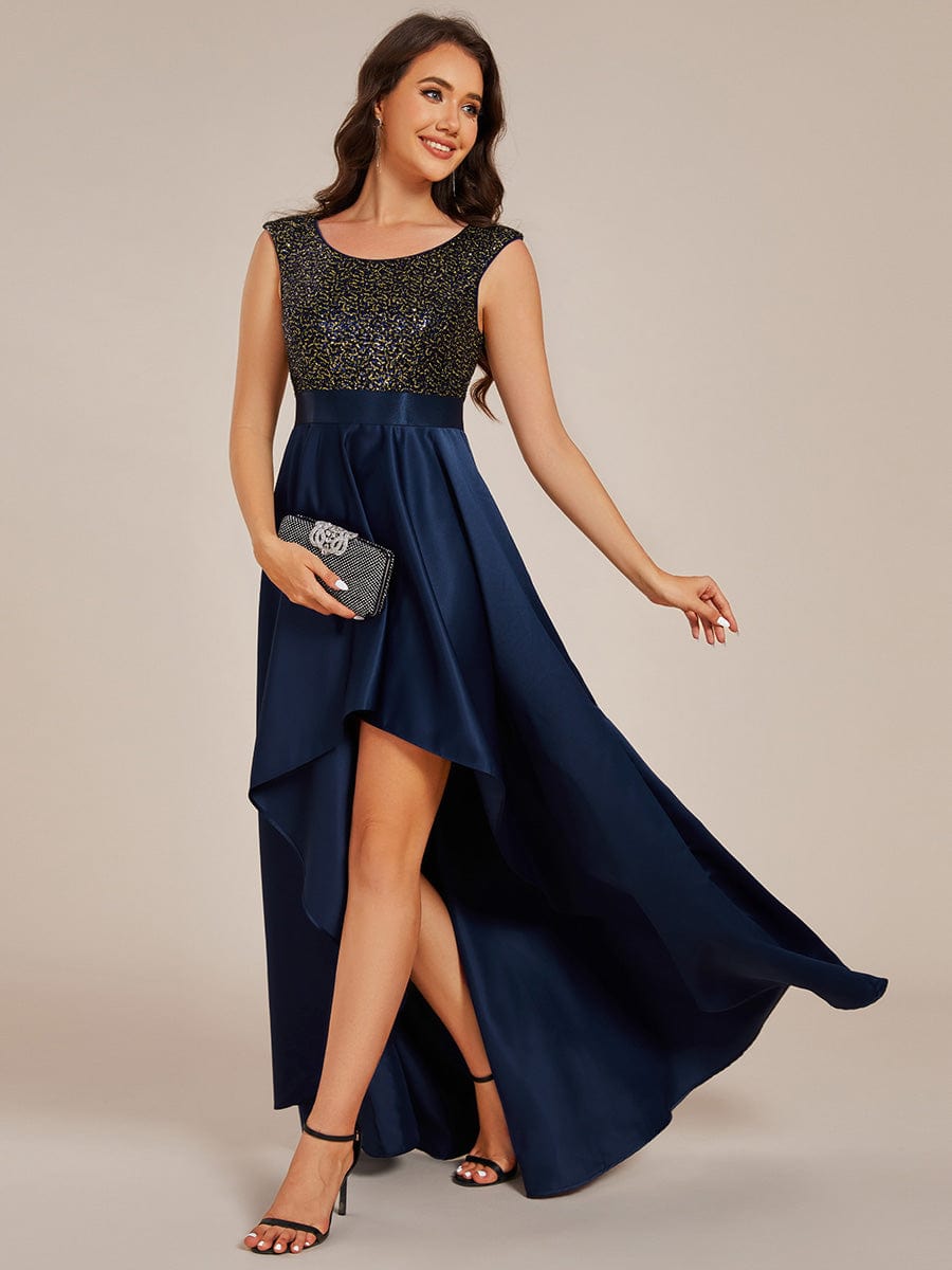 Robe de soirée à sequins et décolleté plongeant avec satin #Couleur_Bleu Marine