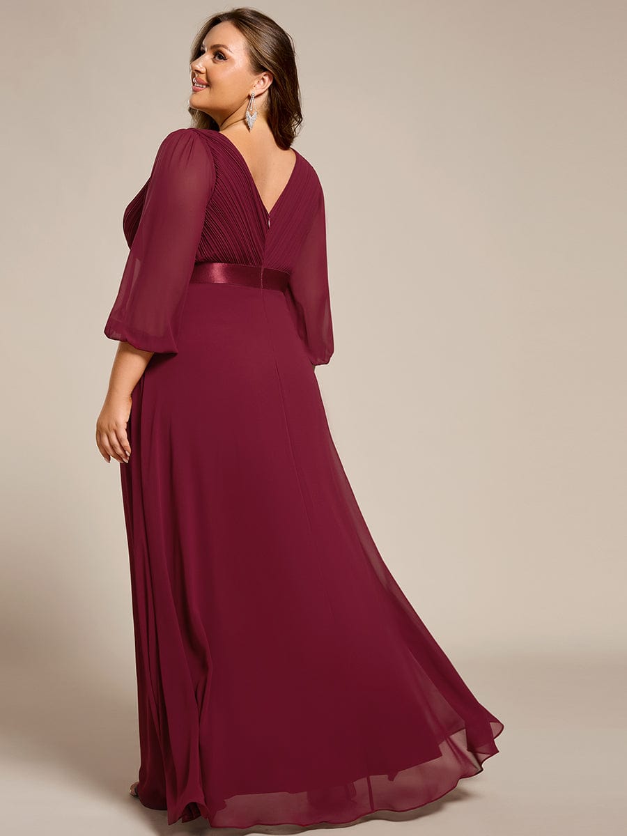 Robe de soirée trapèze taille empire en mousseline à manches longues #Couleur_Bordeaux