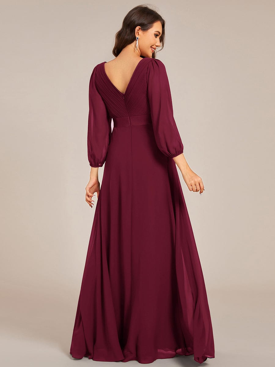 Robe de soirée trapèze taille empire en mousseline à manches longues #Couleur_Bordeaux