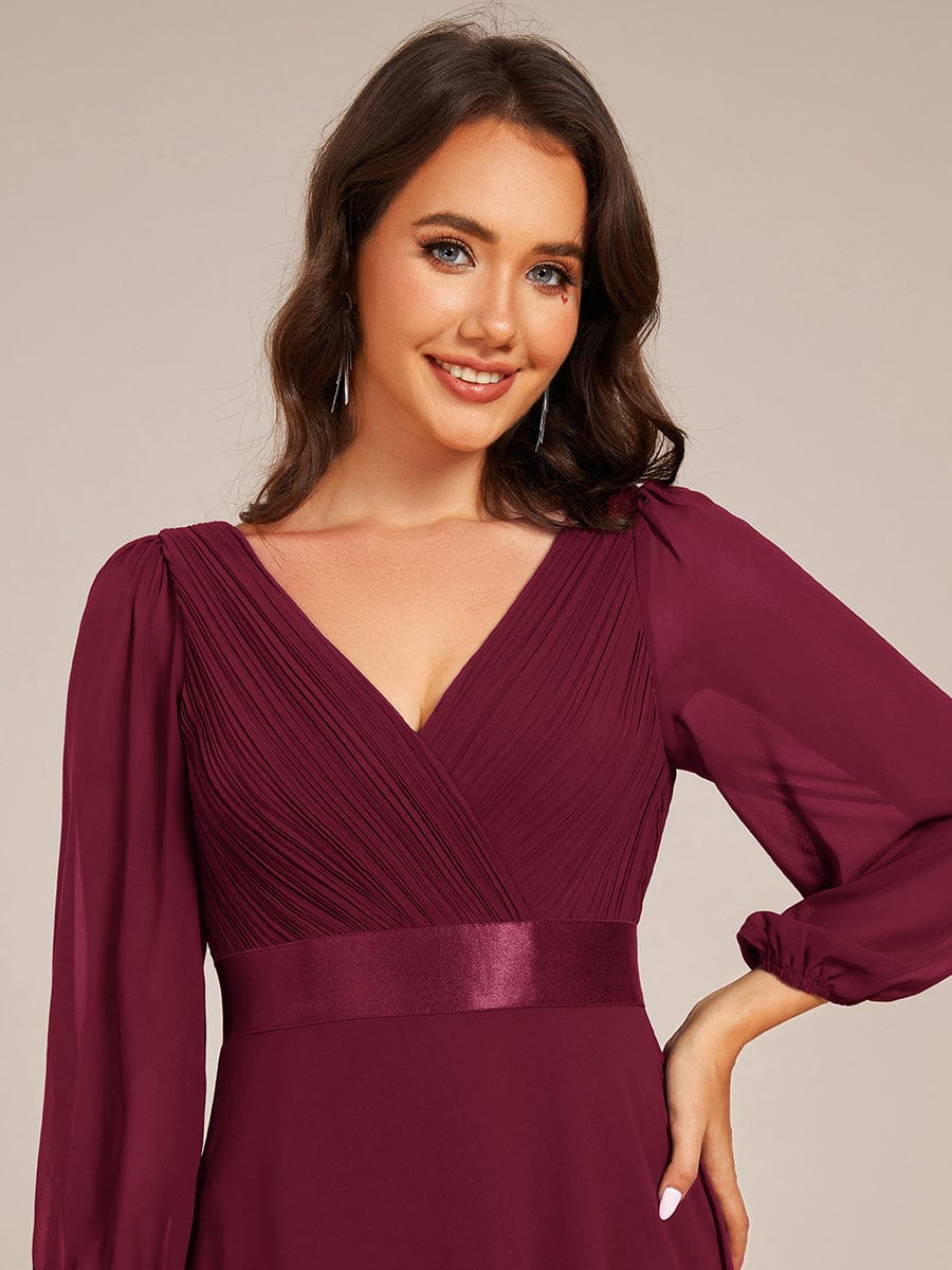 Robe de soirée trapèze taille empire en mousseline à manches longues #Couleur_Bordeaux