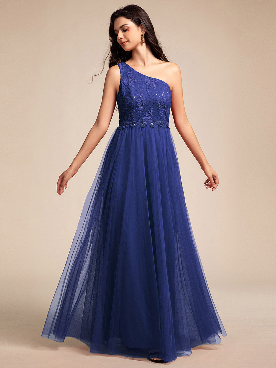 Robe de bal longue en tulle à une épaule avec corsage orné #Couleur_Bleu Saphir