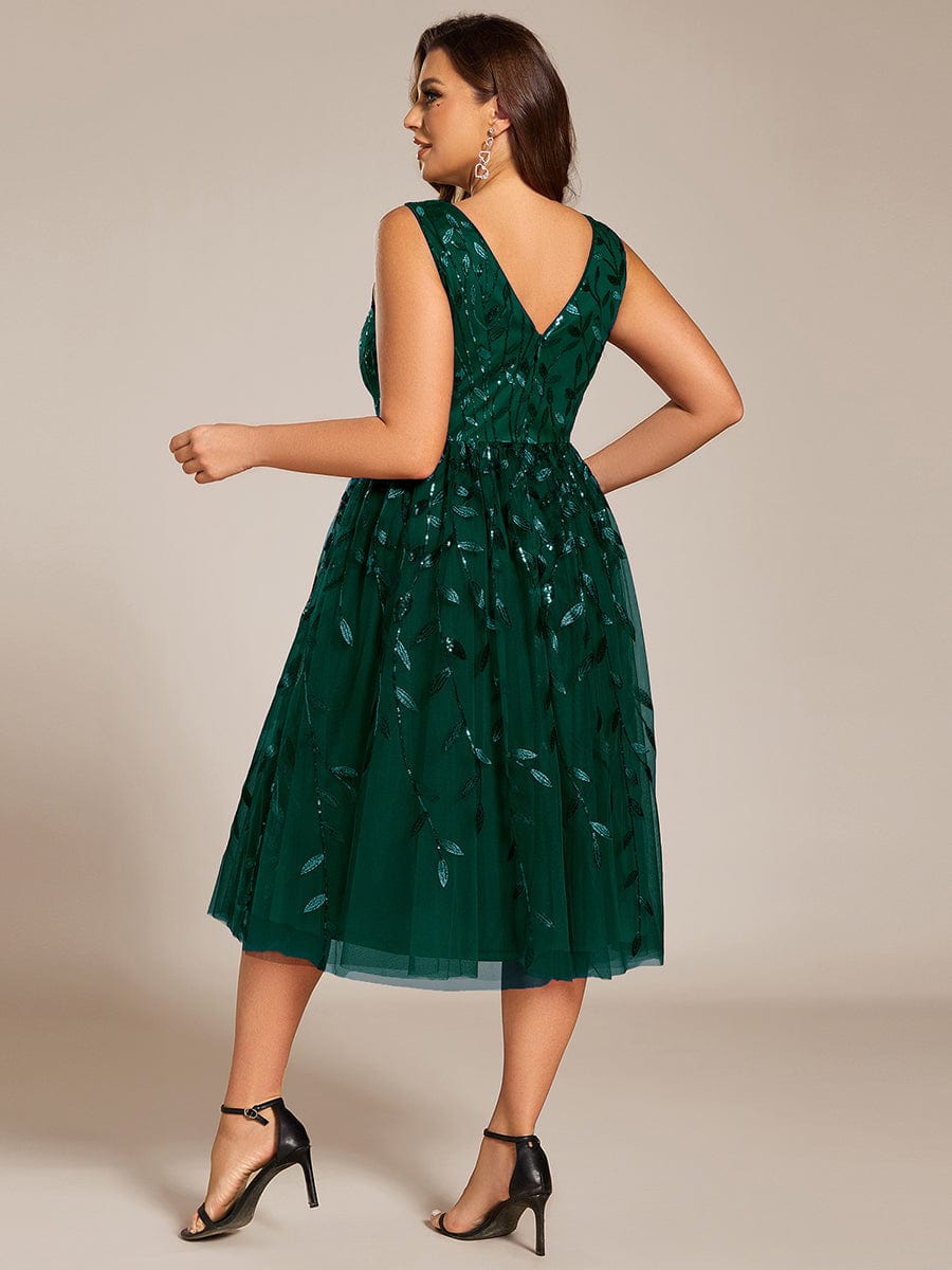 Robe d'invité de mariage mi-longue trapèze à col en V et paillettes avec sans manches #Couleur_Vert Fonce