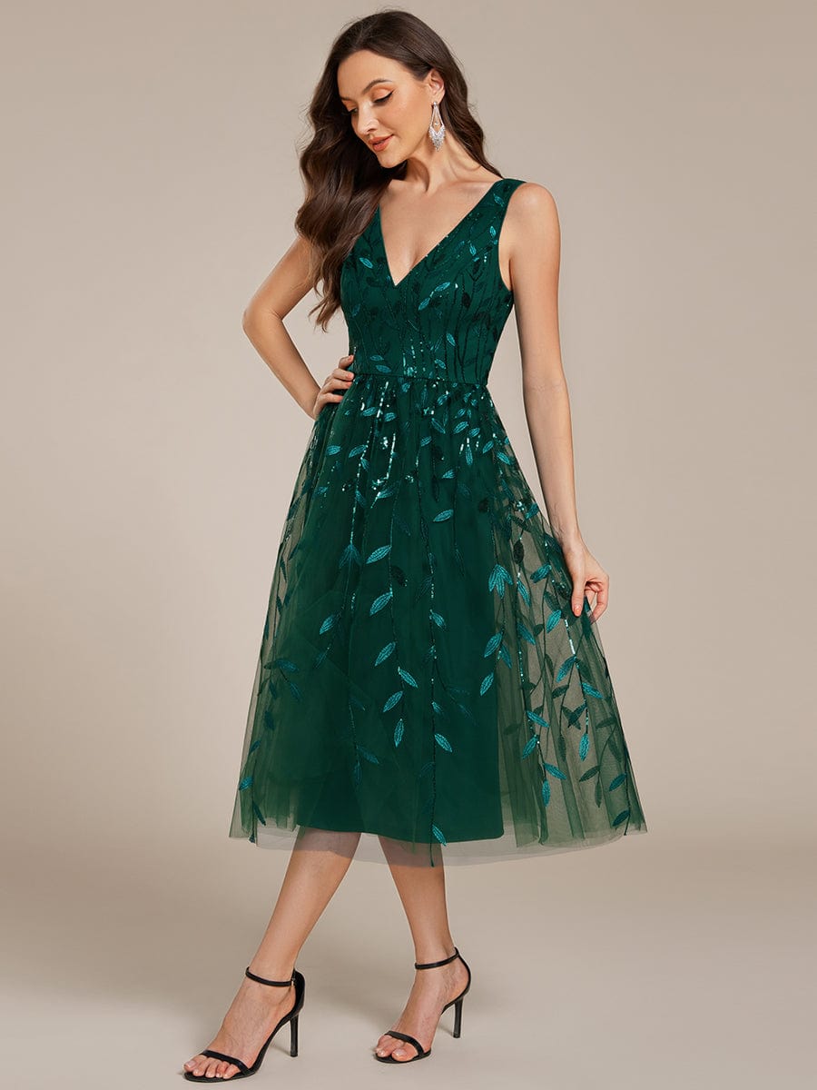 Robe d'invité de mariage mi-longue trapèze à col en V et paillettes avec sans manches #Couleur_Vert Fonce