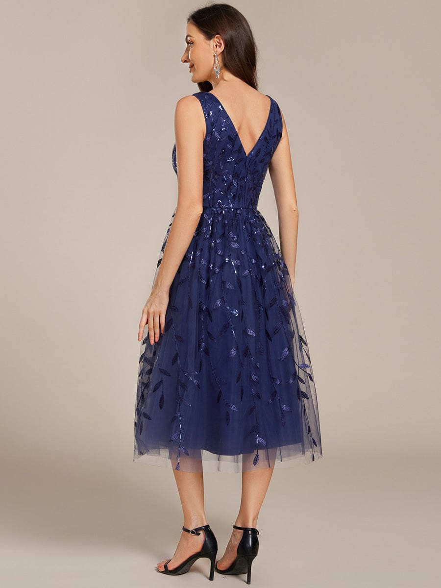 Robe d'invité de mariage mi-longue trapèze à col en V et paillettes avec sans manches #Couleur_Bleu Marine