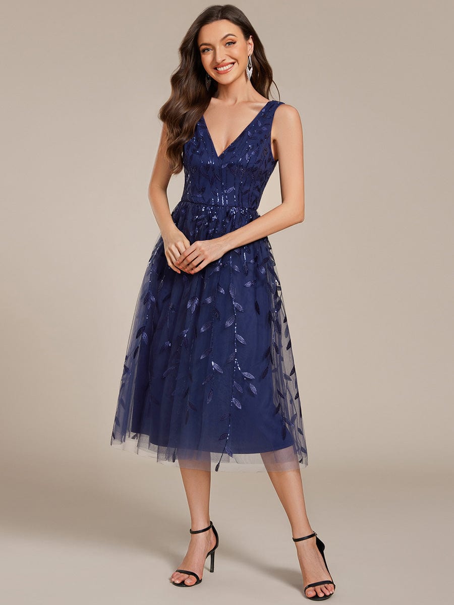 Robe d'invité de mariage mi-longue trapèze à col en V et paillettes avec sans manches #Couleur_Bleu Marine