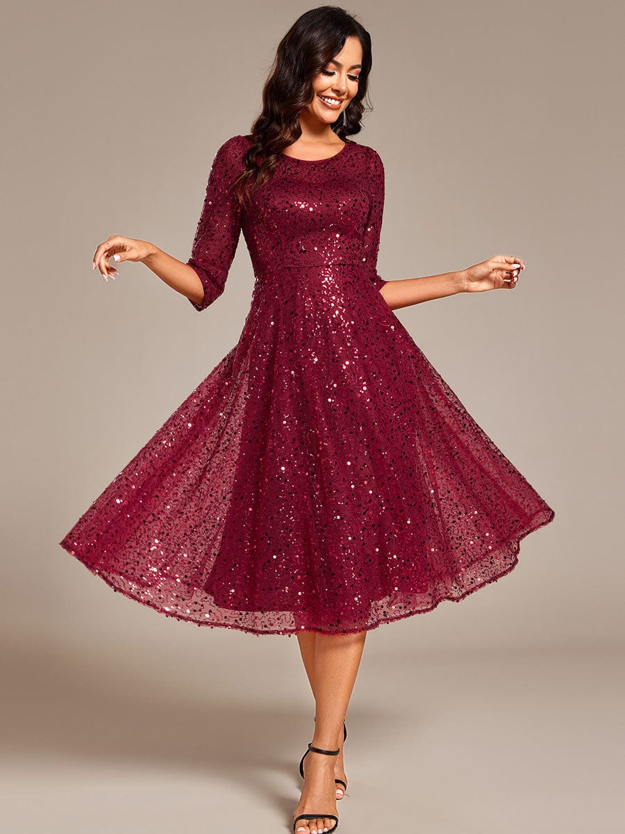 Robe d'invitée de mariage à manches 3/4 et col rond en sequins #Couleur_Bordeaux