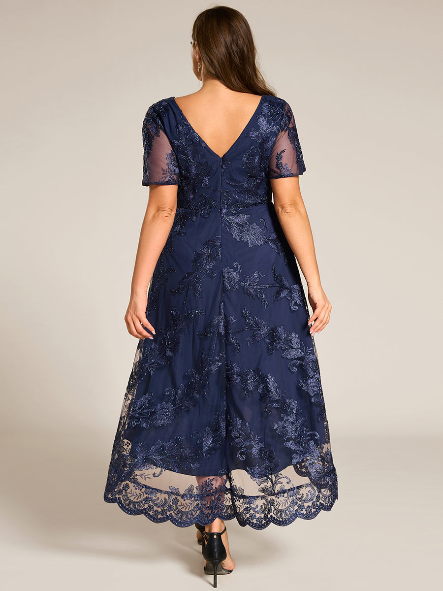 Robe d'invitée de mariage mi-longue à manches courtes et col en V double en maille brodée? #Couleur_Bleu Marine