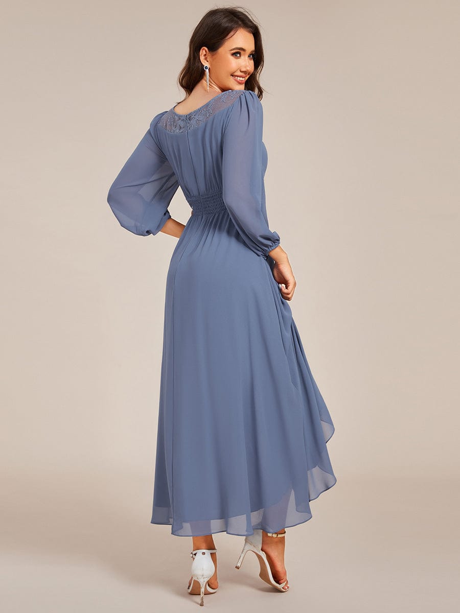 Robe d'invitée de mariage mi-longue en mousseline à col rond #Couleur_Marine Fume