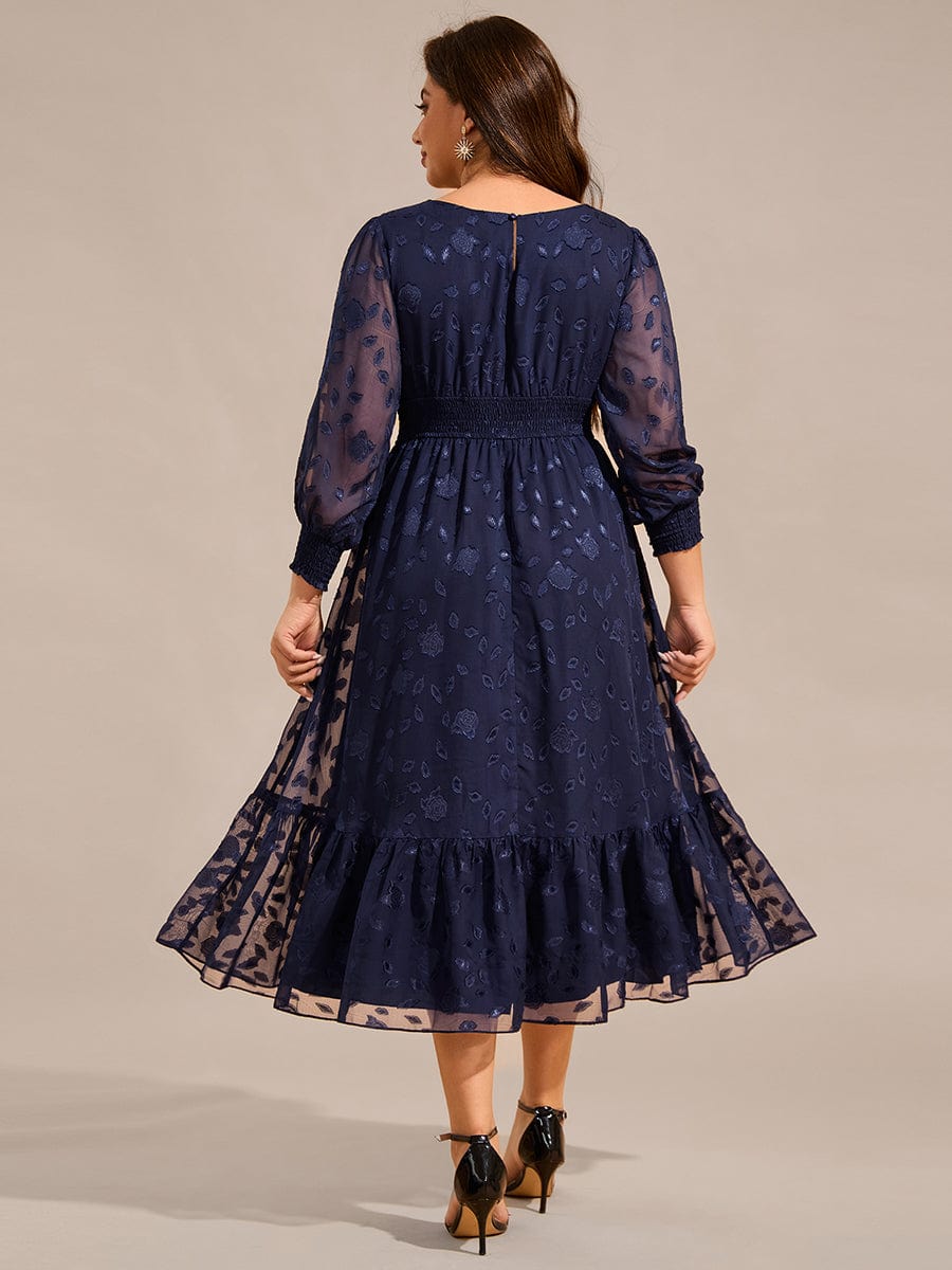 Robe d'invitée de mariage mi-longue en mousseline à col rond grande taille #Couleur_Bleu Marine