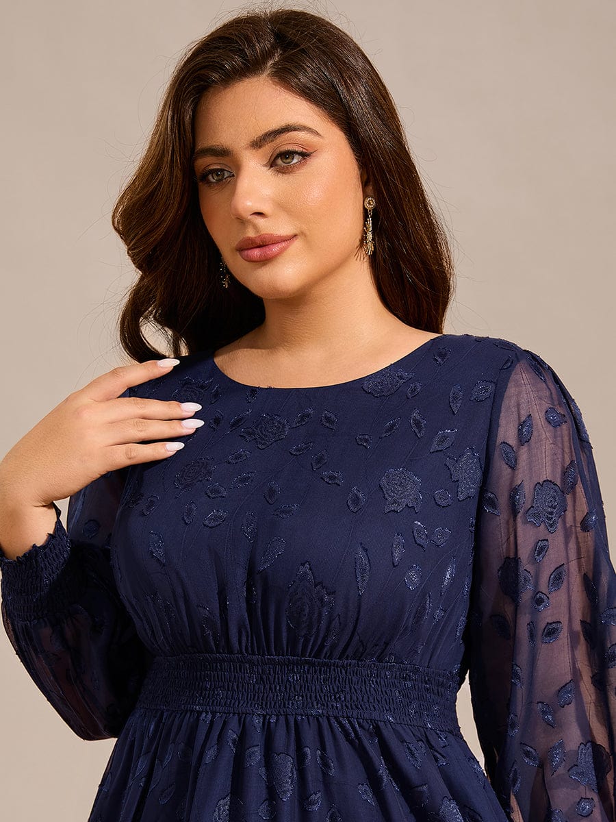 Robe d'invitée de mariage mi-longue en mousseline à col rond grande taille #Couleur_Bleu Marine