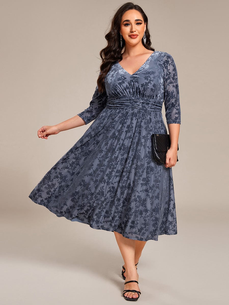 Robe d'invitée de mariage en velours fleuri à manches 3/18 grande taille #Couleur_Marine Fume