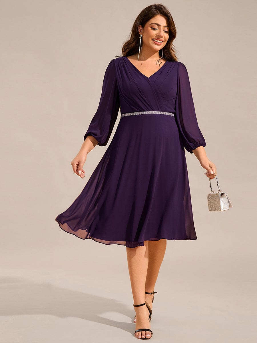 Robe d'invitée de mariage mi-longue grande taille avec chaîne à la taille #Couleur_Violet Fonce