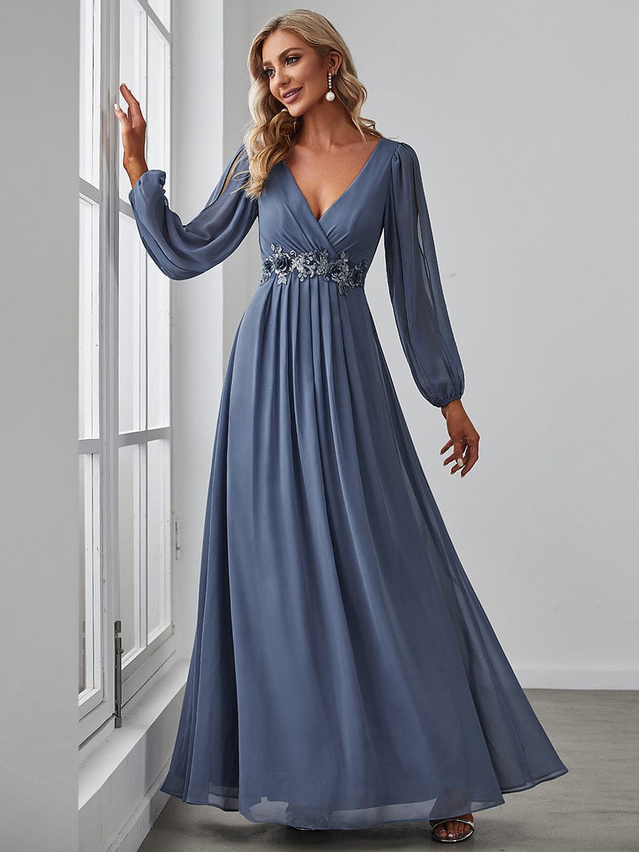 Robe de Soiree Longue Elegante Avec Lanterne en V Profond a Manches Fendues et Appliques #Couleur_Marine Fume