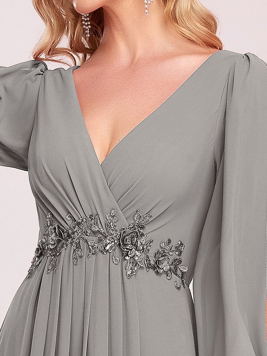 Robe de Soiree Longue Elegante Avec Lanterne en V Profond a Manches Fendues et Appliques #Couleur_Gris