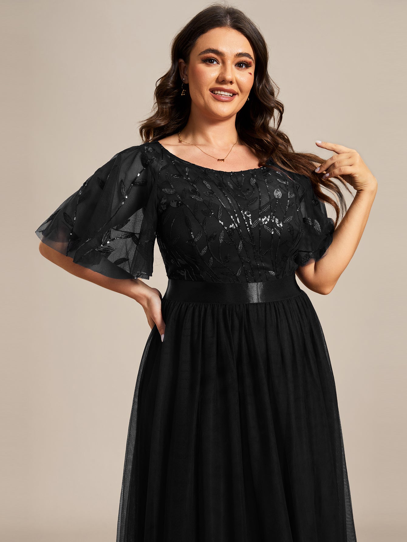 Robe de soirée brodée à manches courtes pour femmes de Grande taille #Couleur_Noir