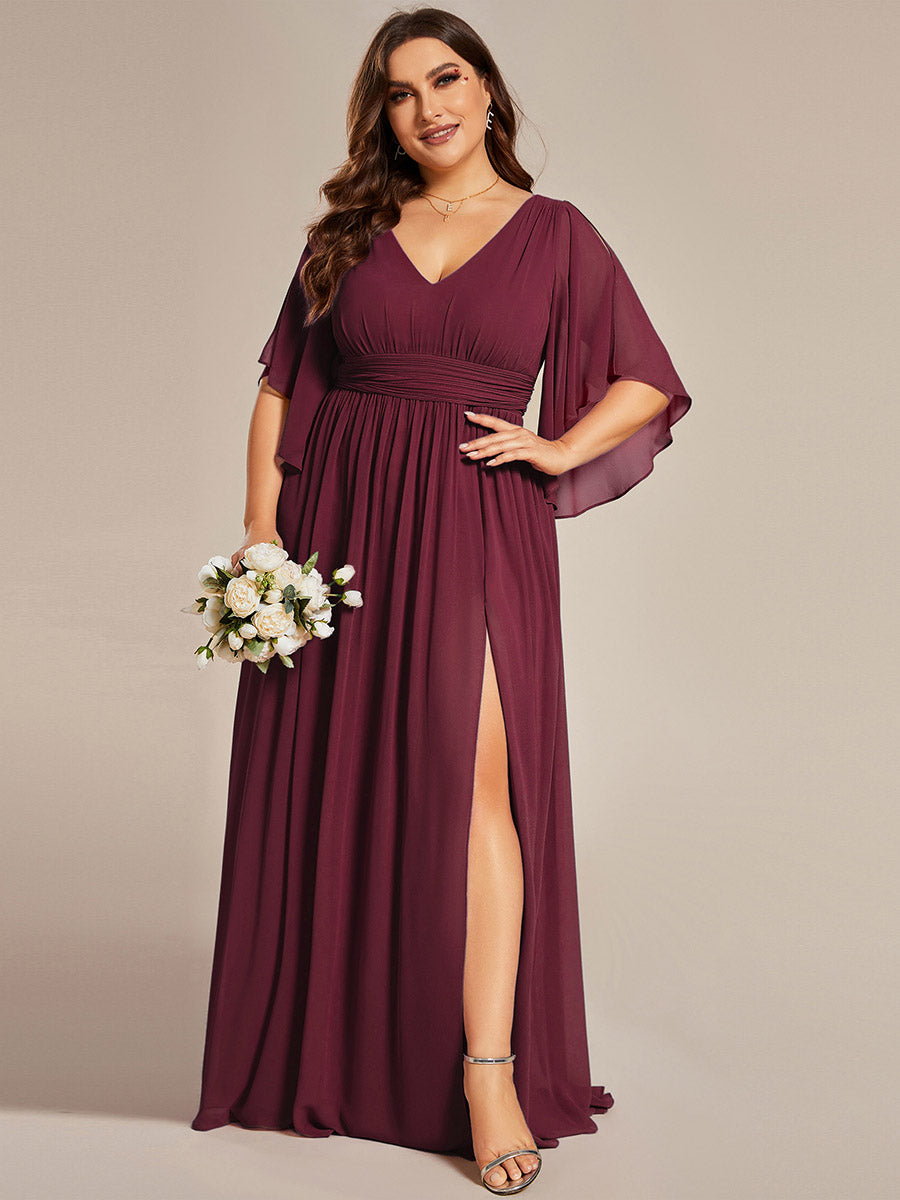 Robe Curvy en mousseline plissée Col V manches mi-longues #Couleur_Bordeaux