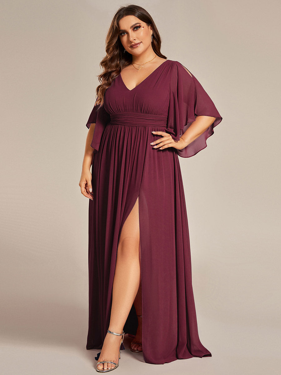 Robe Curvy en mousseline plissée Col V manches mi-longues #Couleur_Bordeaux