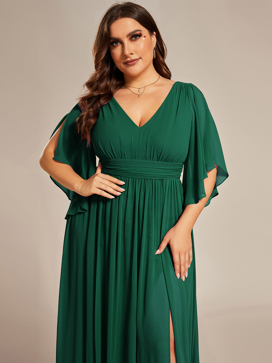 Robe Curvy en mousseline plissée Col V manches mi-longues #Couleur_Vert Fonce