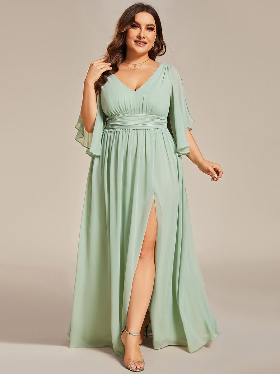 Robe Curvy en mousseline plissée Col V manches mi-longues #Couleur_Menthe Verte