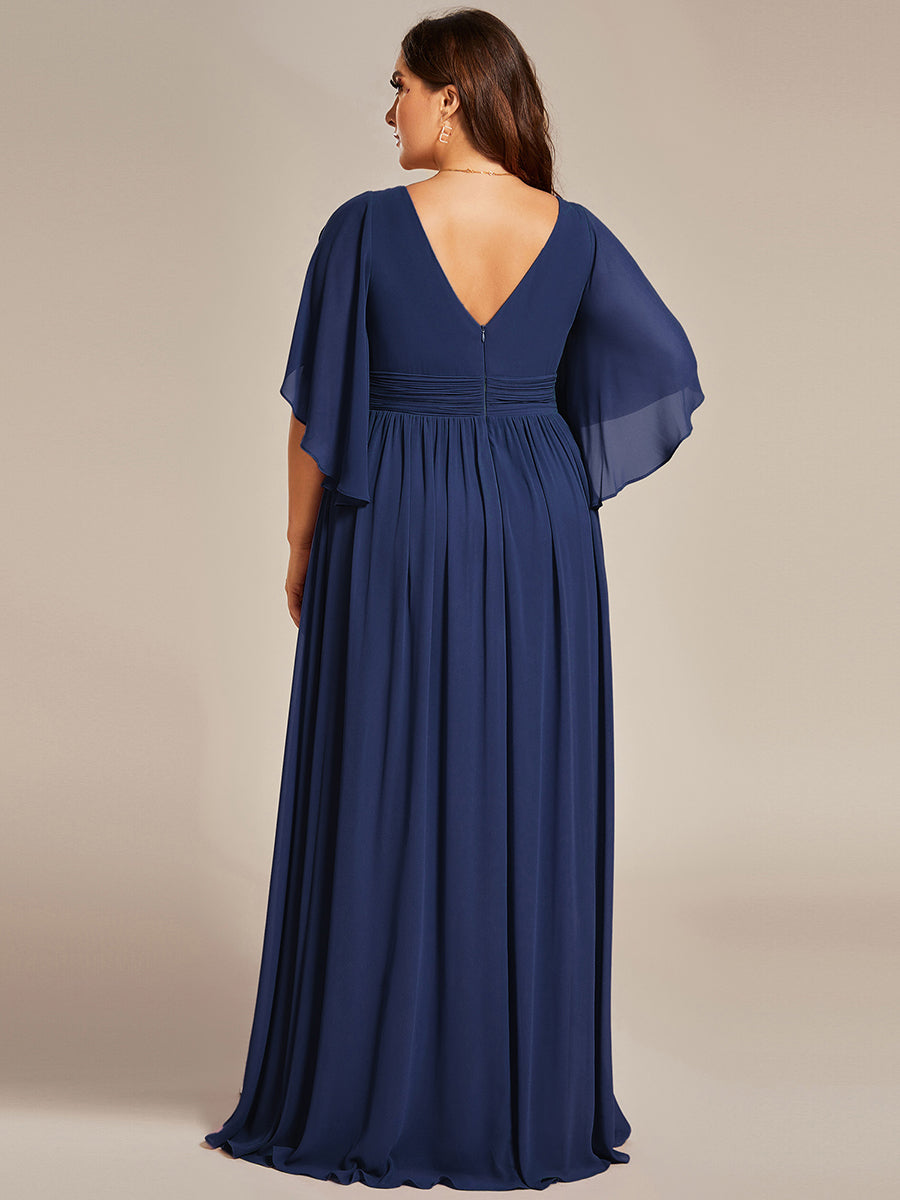 Robe Curvy en mousseline plissée Col V manches mi-longues #Couleur_Bleu Marine