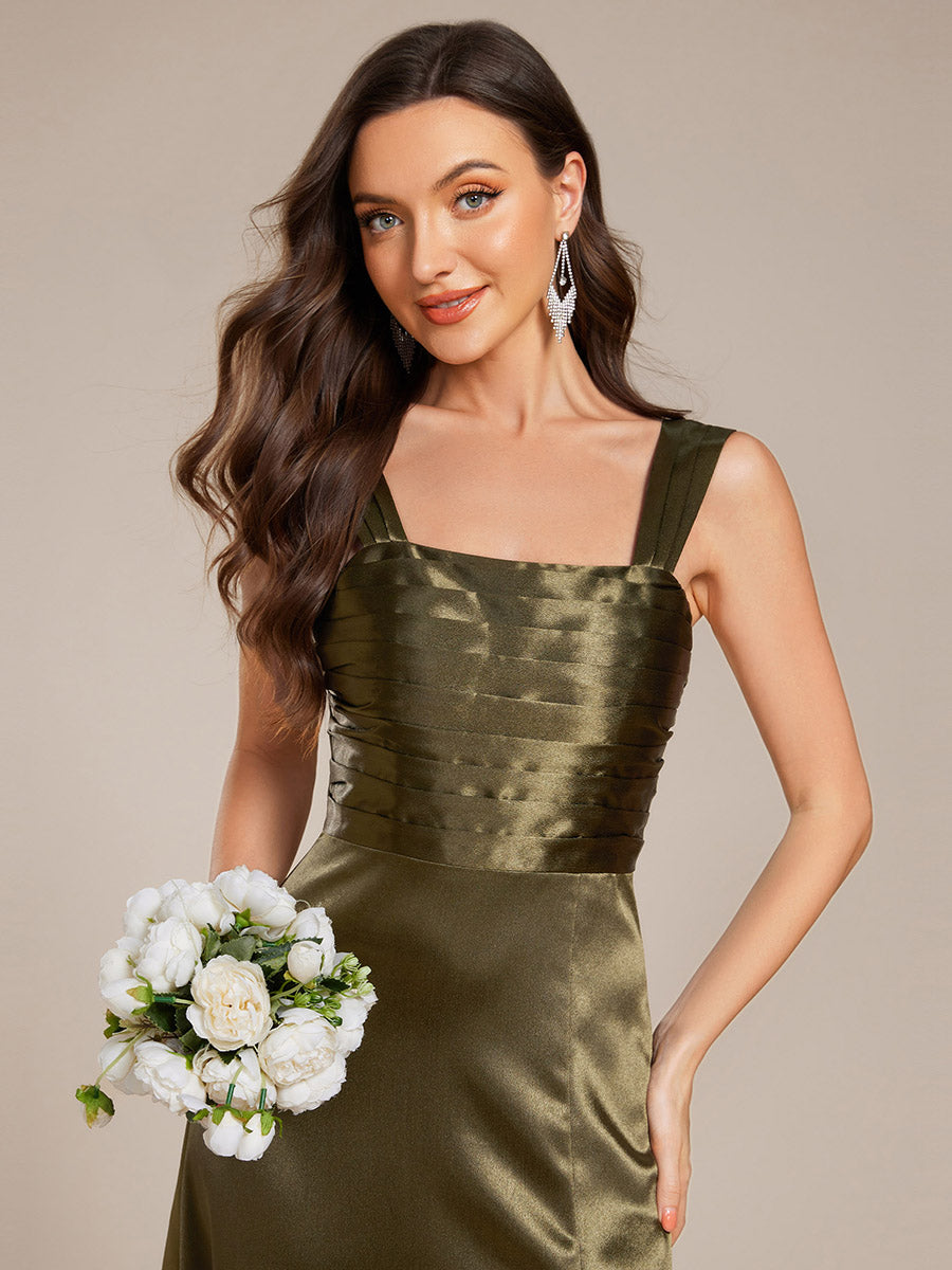 Robe de demoiselle d'honneur plissée en satin fendue #Couleur_ #Couleur_Vert Olive