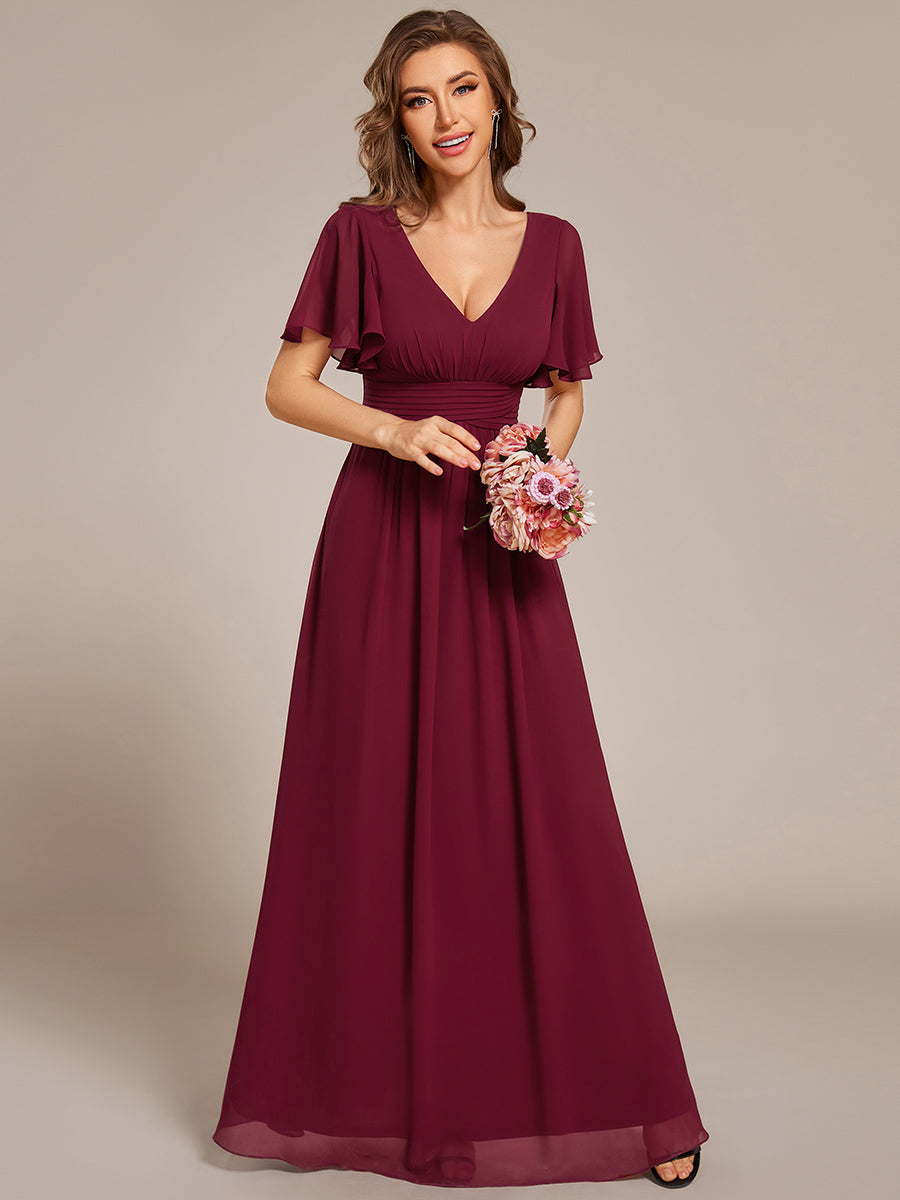 Robe longue de demoiselle d'honneur en mousseline à col en V #Couleur_Bordeaux