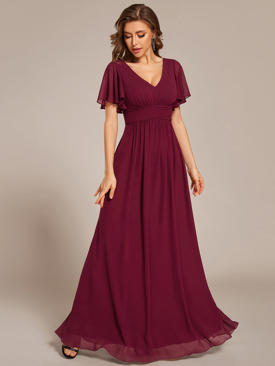 Robe longue de demoiselle d'honneur en mousseline à col en V #Couleur_Bordeaux