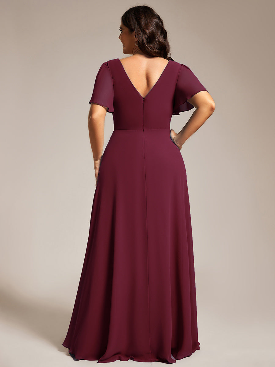 Robe de soirée plissée trapèze en mousseline de soie manches courtes et taille à sequins #Couleur_Bordeaux