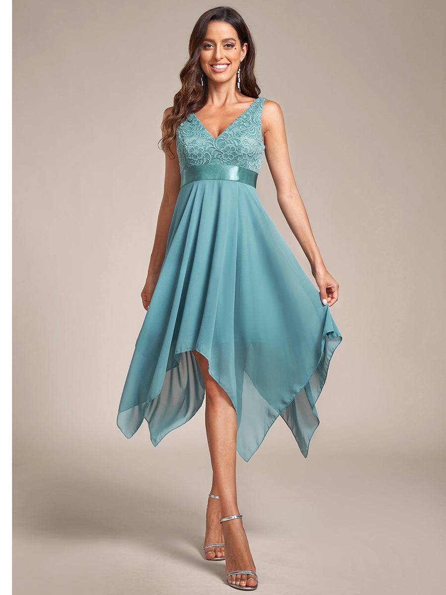 Robe mariage invitée en dentelle à col en V mi-longue fluide #Couleur_Bleu Fume