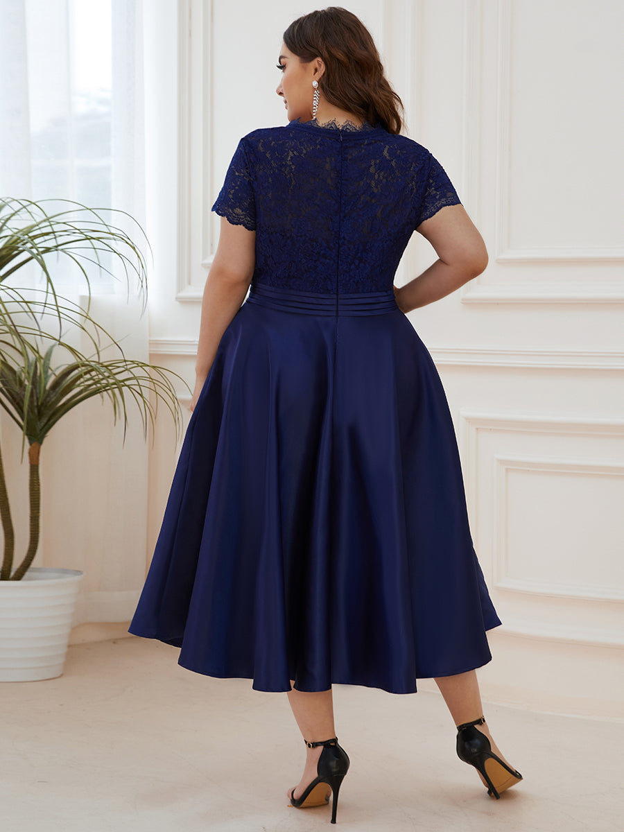 Élégante robe de soirée mi-longue à manches courtes et à fleurs brodées à col en V #Couleur_Bleu Marine