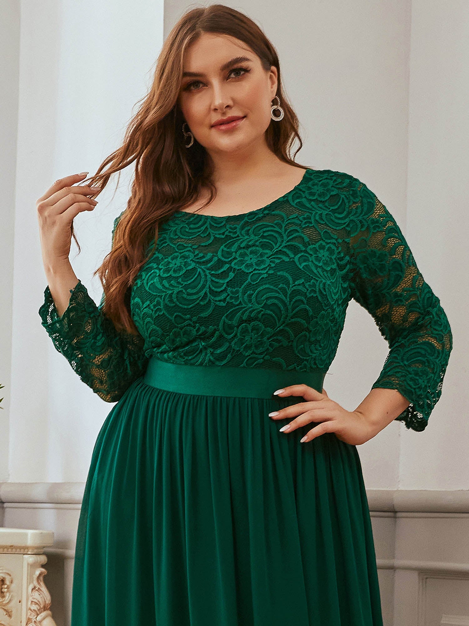 Robe de demoiselle d'honneur en grande taille dentelle transparente et demi-manche #Couleur_Vert Fonce