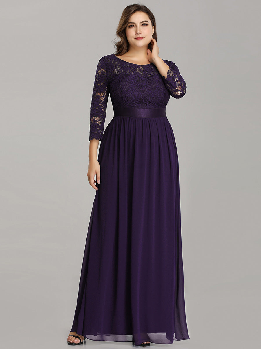 Robe de demoiselle d'honneur en grande taille dentelle transparente et demi-manche #Couleur_Violet Fonce