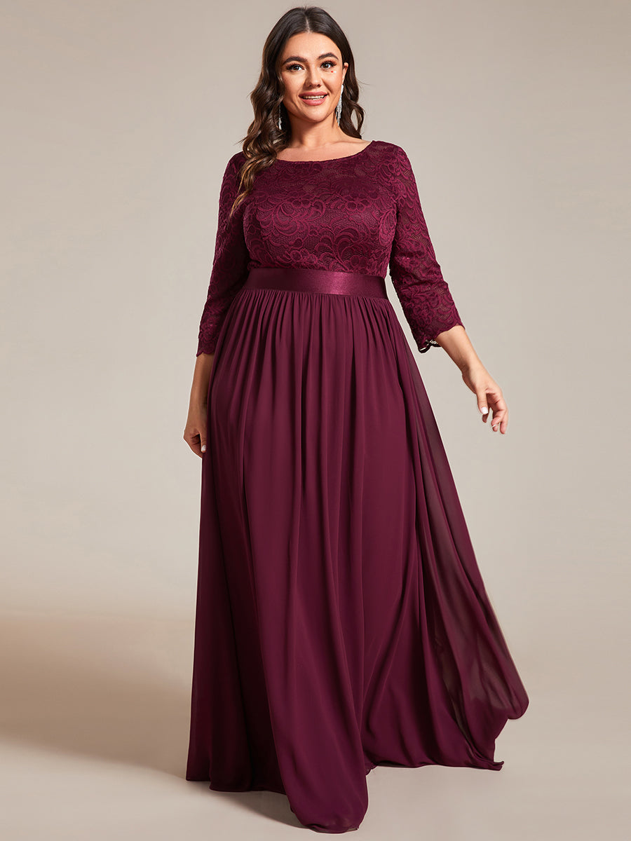 Robe de demoiselle d'honneur en grande taille dentelle transparente et demi-manche #Couleur_Pourpre