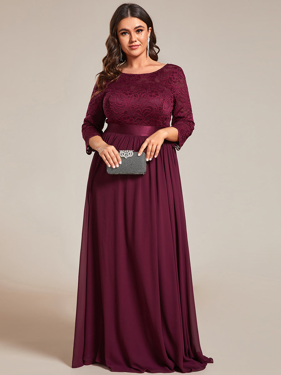 Robe de demoiselle d'honneur en grande taille dentelle transparente et demi-manche #Couleur_Pourpre