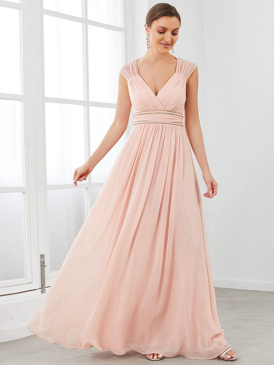 Robe longue de demoiselle d'honneur froncée à col en V #Couleur_Rose