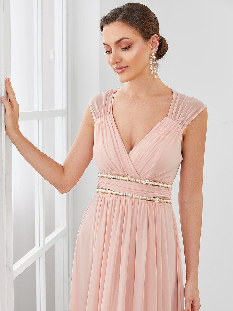 Robe longue de demoiselle d'honneur froncée à col en V #Couleur_Rose